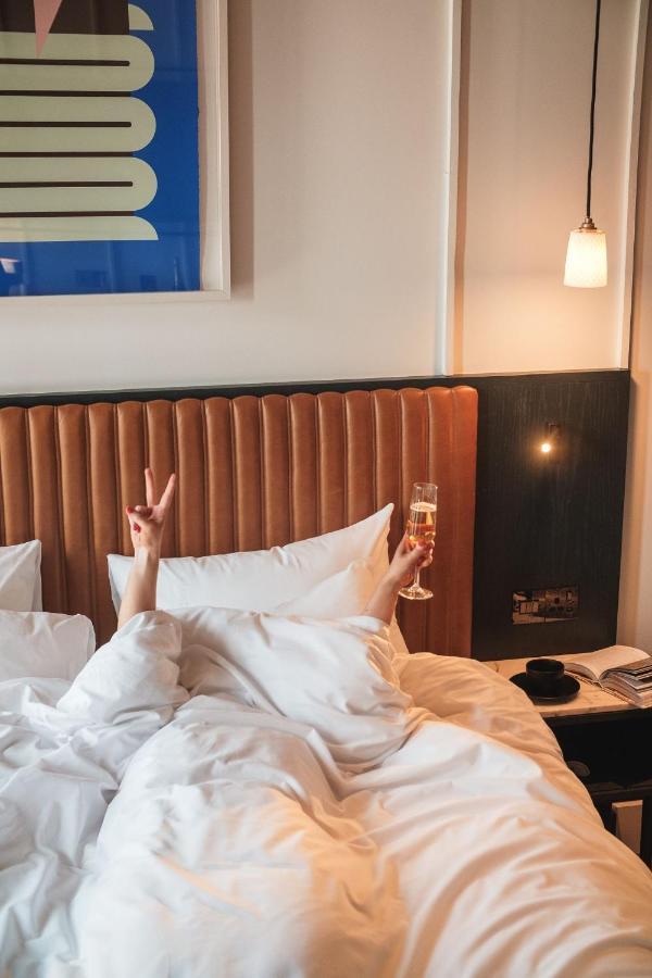 Hotel The Dean Cork Esterno foto